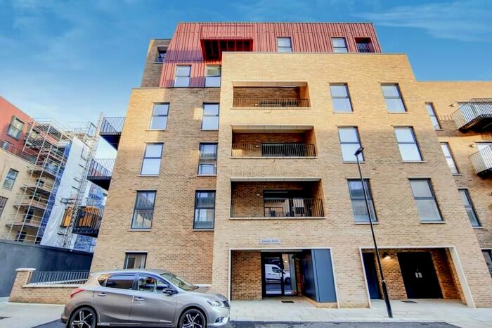 1 Bedroom Flat To Rent In Cavalry Court, Brumwell Avenue, Woolwich, SE18