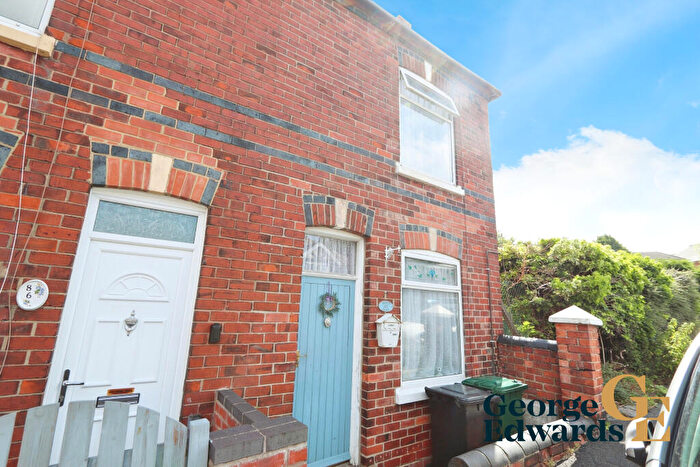 2 Bedroom End Of Terrace House For Sale In Stanhope Road Swadlincote, DE11