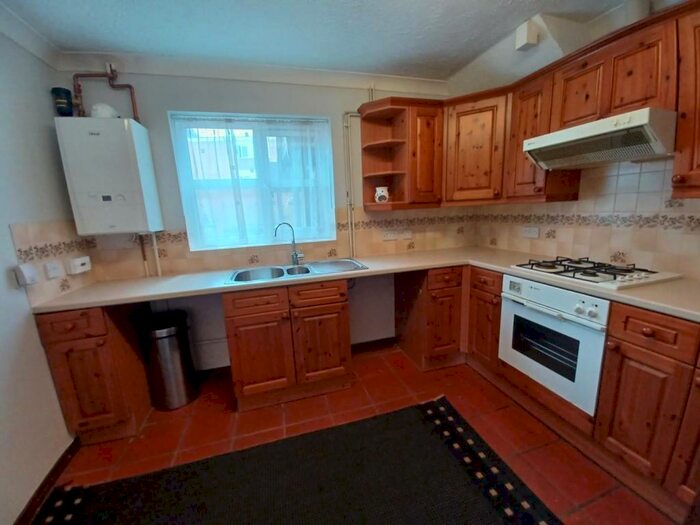 3 Bedroom House To Rent In Dell Farm Close, Knowle, B93