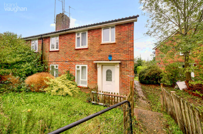 2 Bedroom Flat To Rent In Haig Avenue, Brighton, East Sussex, BN1