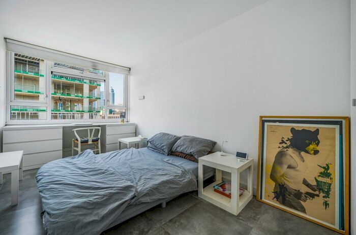 2 Bedroom Apartment For Sale In Tyers Street, Kennington, London, SE11