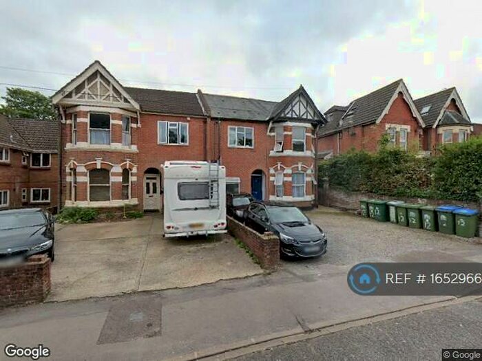 Studio To Rent In Lawn Road, Southampton, SO17