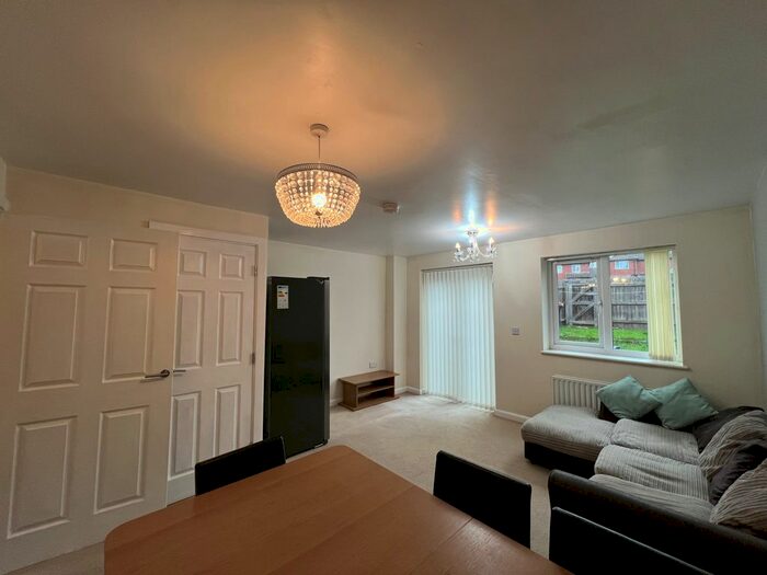 3 Bedroom Terraced House To Rent In Valley Road, Stoke, Coventry, CV2