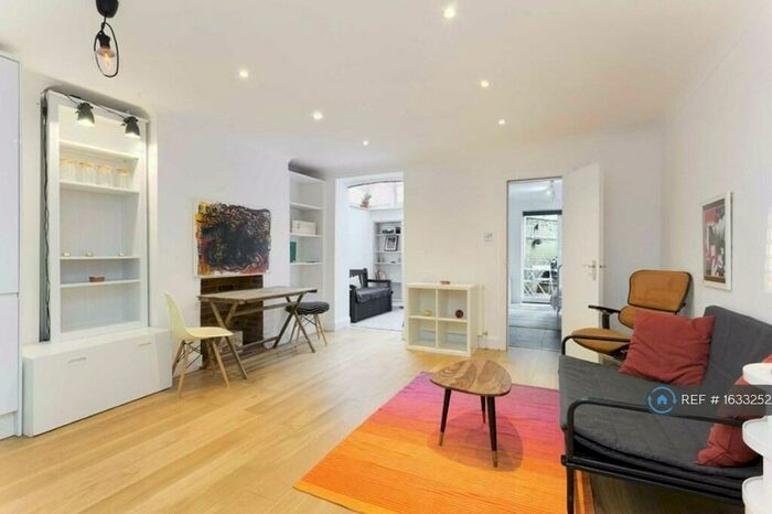 2 Bedroom Flat To Rent In Torriano Avenue, London, NW5