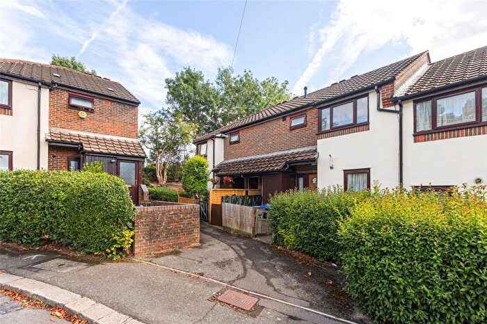 1 Bedroom Maisonette To Rent In Hancock Road, London, SE19