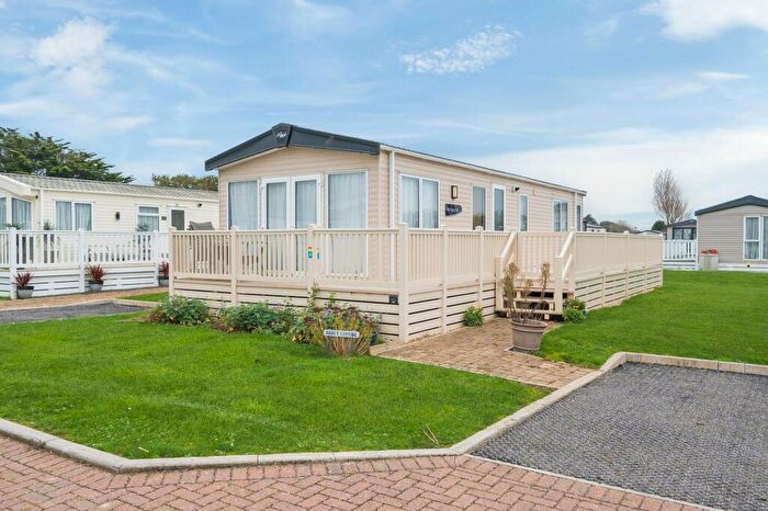 2 Bedroom Caravan For Sale In Bunn Leisure, Warners Lane, Selsey, Chichester, PO20
