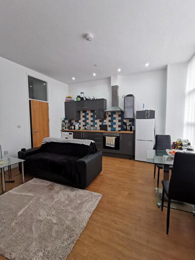 1 Bedroom Flat To Rent In The Kingsway, Swansea, SA1