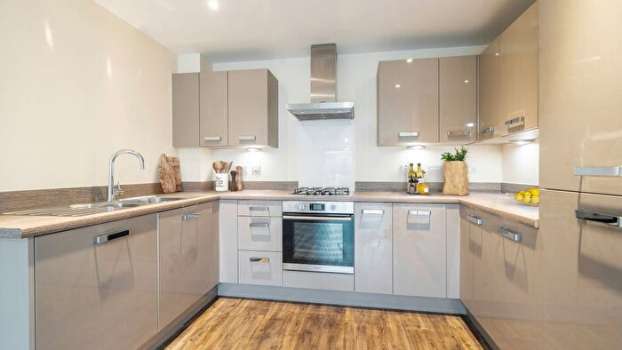 2 Bedroom Flat To Rent In Whitworth House, Stable Road, Colchester, CO2