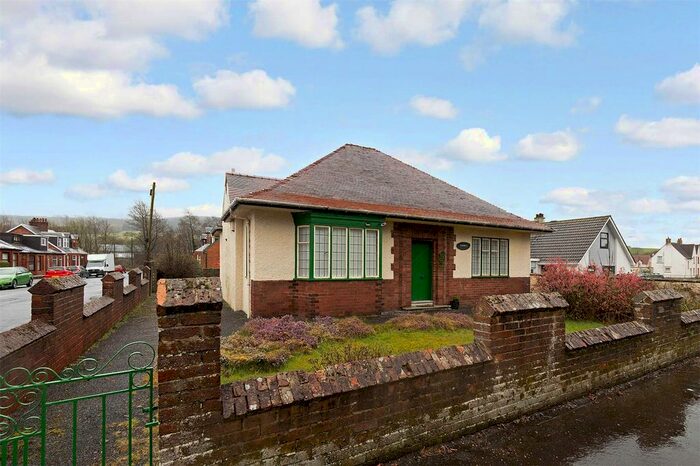 3 Bedroom Bungalow For Sale In Mure Place, Newmilns, East Ayrshire, KA16