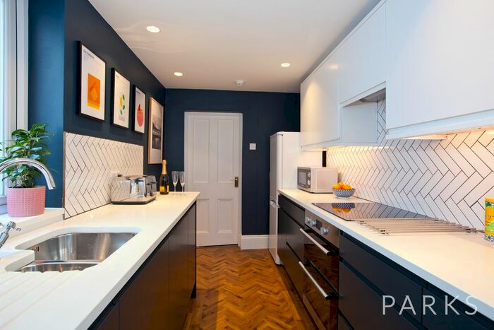 1 Bedroom Flat To Rent In Russell Square, Brighton, East Sussex, BN1