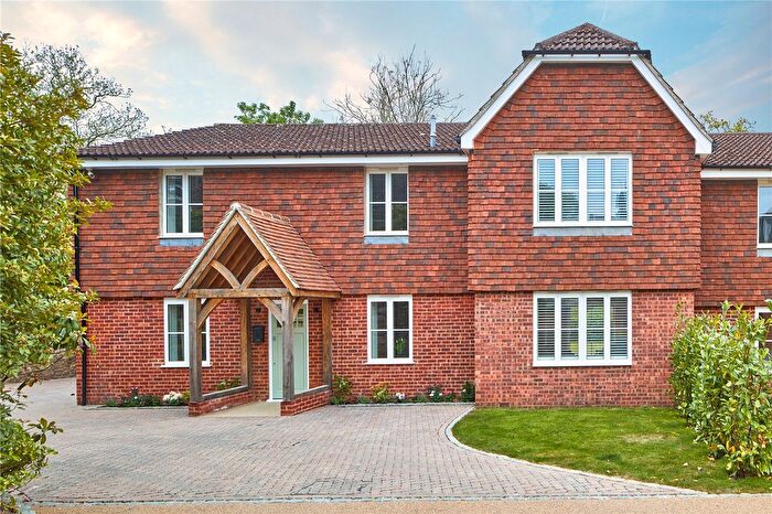 5 Bedroom Semi Detached House For Sale In High Street, Sevenoaks, Kent, TN13