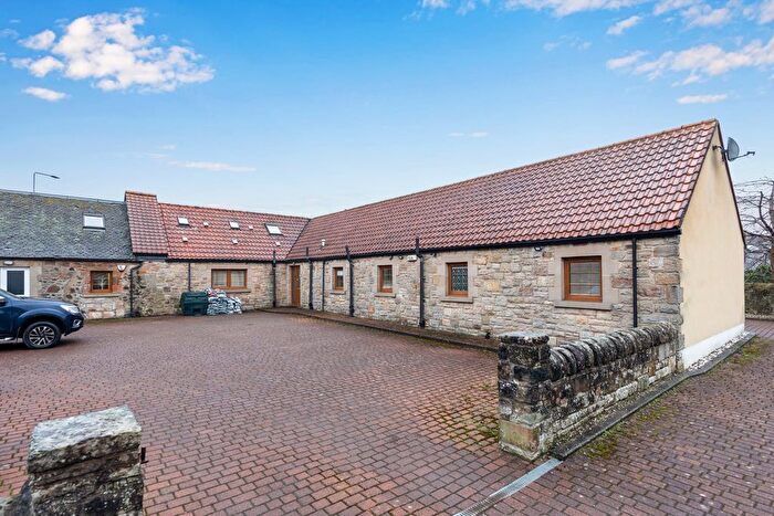 3 Bedroom Link Detached House For Sale In Holmes Farm Lane, Broxburn, EH52