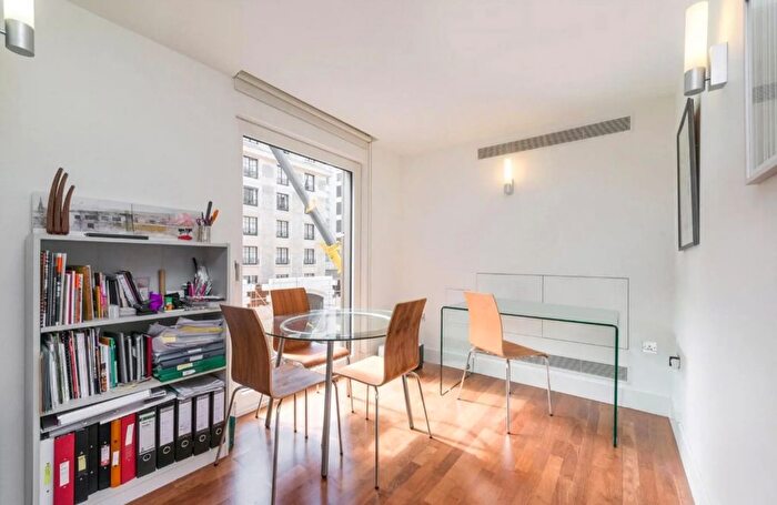 1 Bedroom Flat To Rent In Weymouth Street, Fitzrovia, W1W