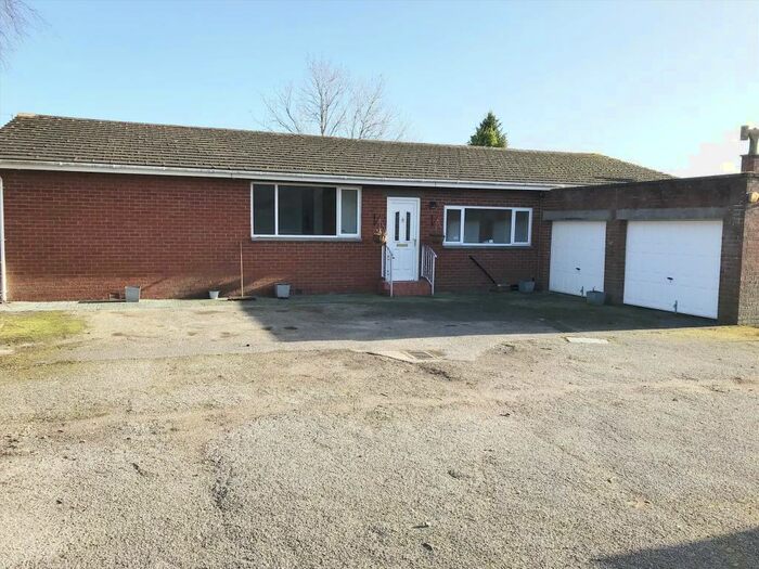 4 Bedroom Bungalow To Rent In Snape Wood Lane, Cabus, Preston, PR3