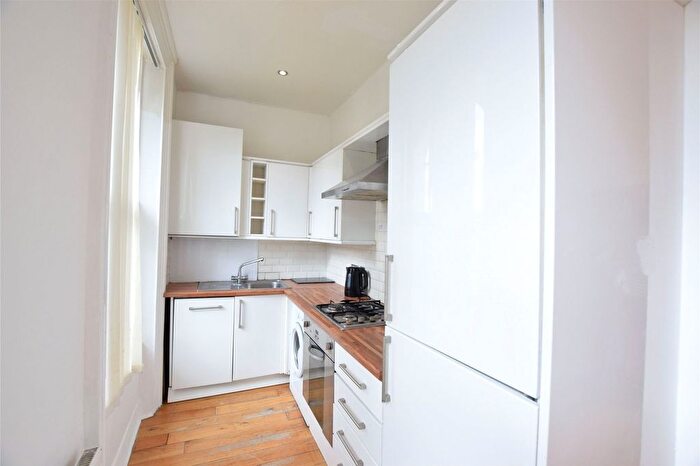 2 Bedroom Flat To Rent In The Grove, Sunderland, SR2