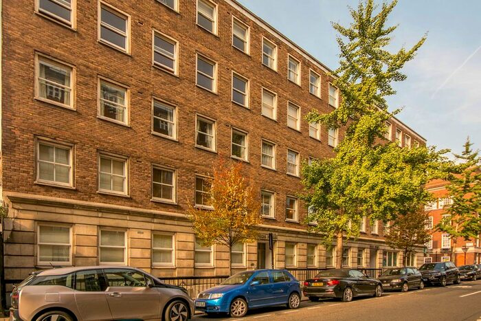 2 Bedroom Flat To Rent In Beaumont Street, Marylebone, London, W1G