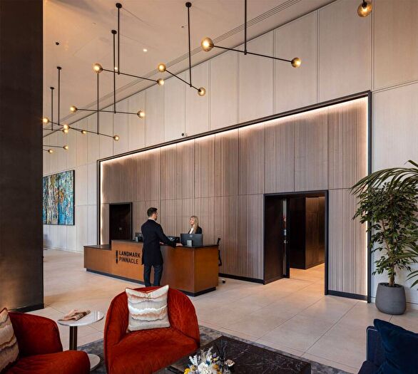 Studio For Sale In Landmark Pinnacle, Tower Hamlets, London, E14