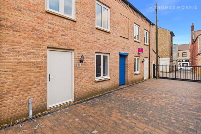 3 Bedroom Terraced House For Sale In Windmill Row, St. Neots, Cambridgeshire, PE19