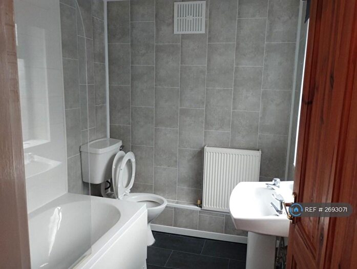2 Bedroom Terraced House To Rent In Ivy House Road, Stoke-On-Trent, ST1