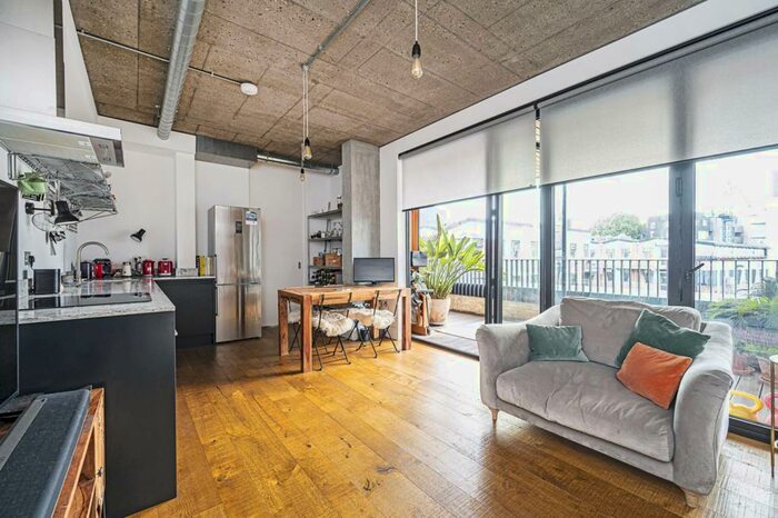 1 Bedroom Flat To Rent In Fisheries Building, Hackney, London, E8