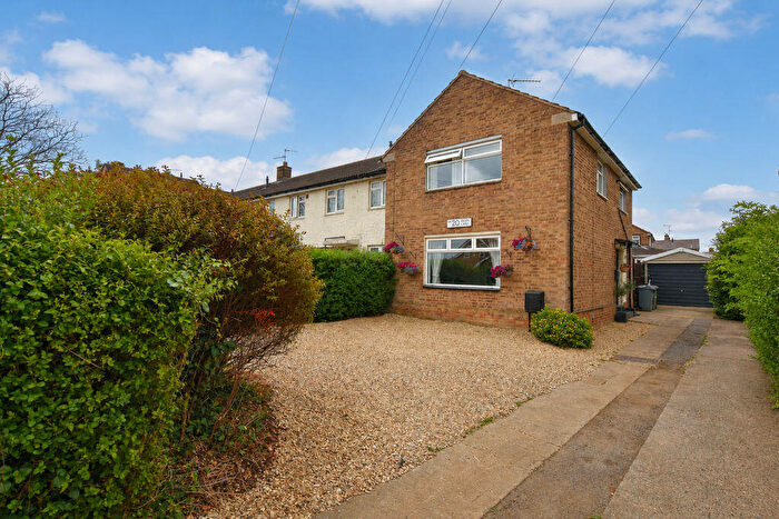3 Bedroom End Of Terrace House For Sale In Green Lane, Stamford, PE9