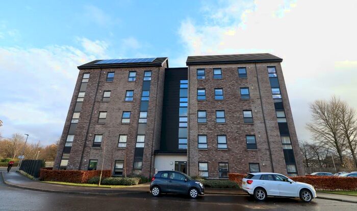 2 Bedroom Flat To Rent In Riverford Gardens, Shawlands, Glasgow, G43