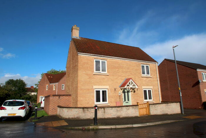 3 Bedroom House To Rent In Wylington Road, Frampton Cotterell, Bristol, BS36