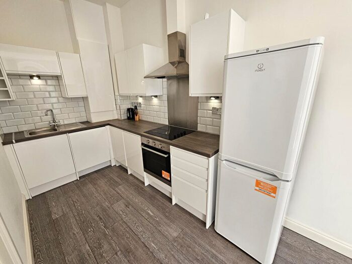 1 Bedroom Apartment To Rent In Hatters Court, LU1