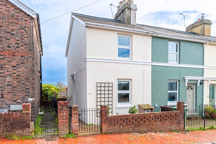 2 Bedroom Terraced House For Sale In St Peters Street, Royal Tunbridge Wells, TN2