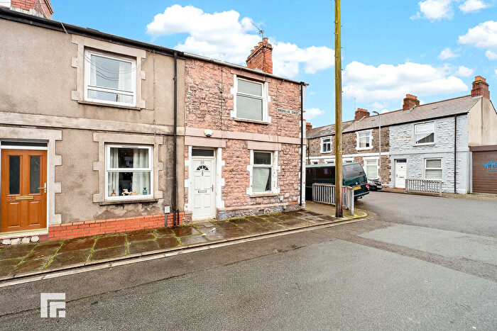 2 Bedroom End Of Terrace House For Sale In Gwendoline Street, Splott, Cardiff, CF24