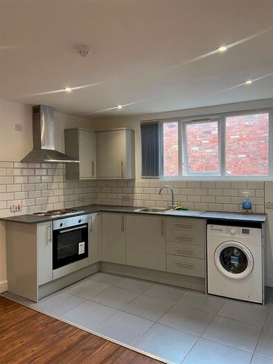 1 Bedroom Flat To Rent In Bridge Street, Walsall, WS1