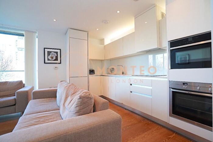 2 Bedroom Flat For Sale In Tizzard Grove, London, SE3