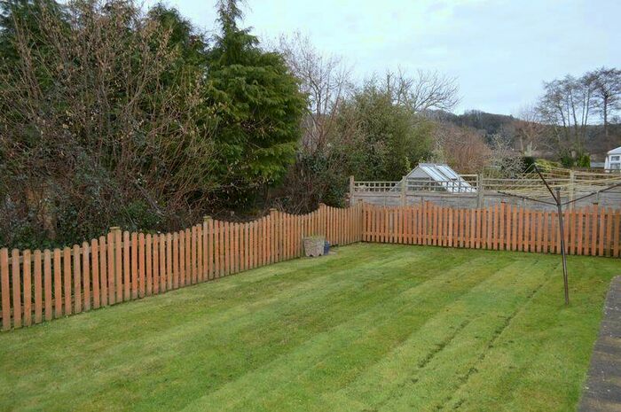 2 Bedroom Bungalow To Rent In Rickyard Road, Wrington, BS40