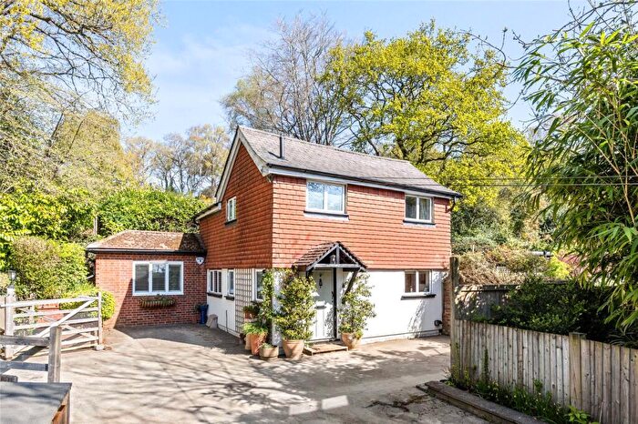 3 Bedroom Detached House For Sale In Brook Road, Sandhills, Wormley, Godalming, GU8
