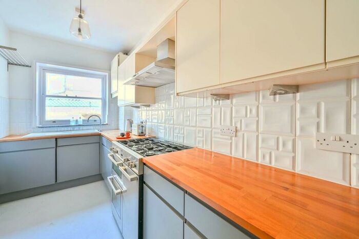 3 Bedroom Mews To Rent In Chiltern Works, , Tottenham, London, N15