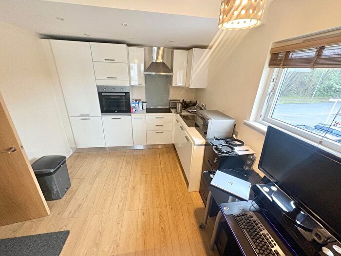 2 Bedroom Apartment To Rent In New Coventry Road, Solihull Heights, Solihull, B26