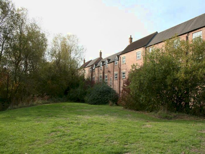 3 Bedroom House To Rent In Wedgewood Street, Aylesbury, HP19