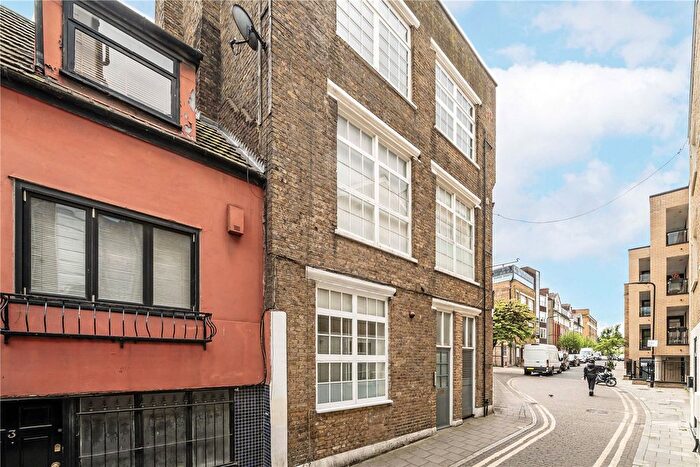 1 Bedroom Flat For Sale In - Sylvester Road, London, E8