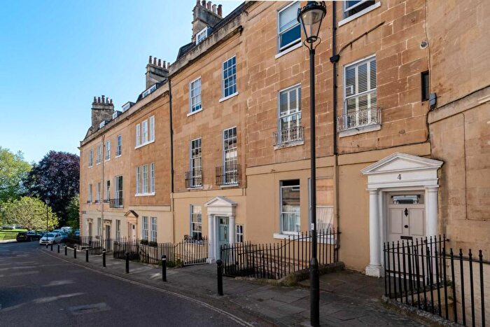 2 Bedroom Apartment To Rent In Park Street, Bath, BA1
