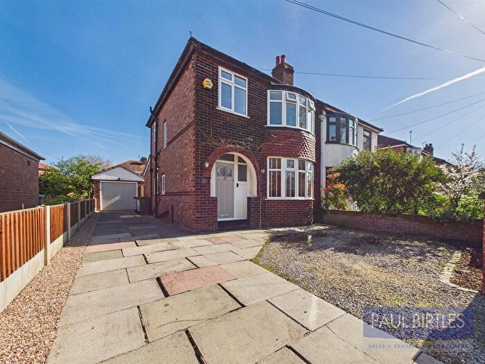 3 Bedroom Semi Detached House For Sale In Shawe Road, Flixton, Trafford, M41