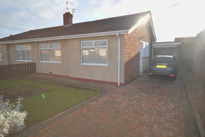2 Bedroom Bungalow To Rent In Bowfell Gardens, Choppington NE62