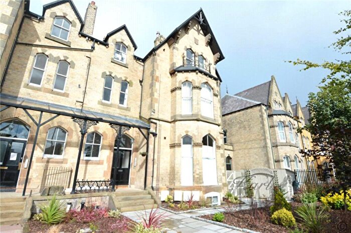 1 Bedroom Flat To Rent In Park Road South, Prenton, Merseyside, CH43