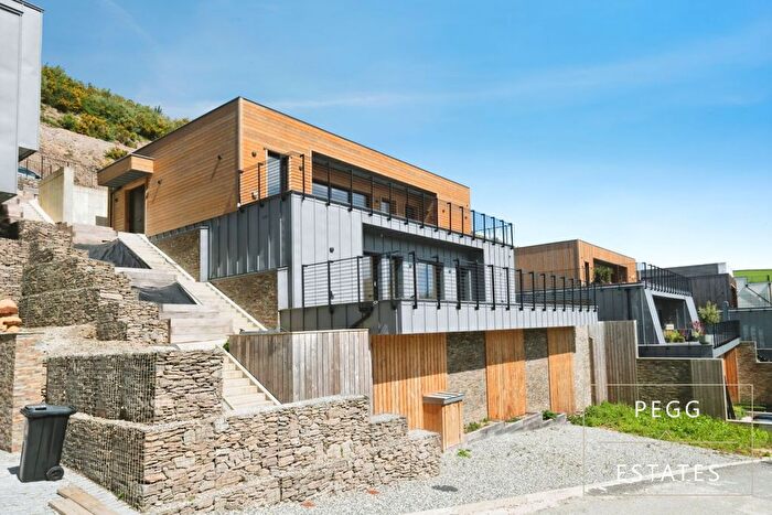 4 Bedroom Detached House For Sale In Southshore, Seaton, PL11