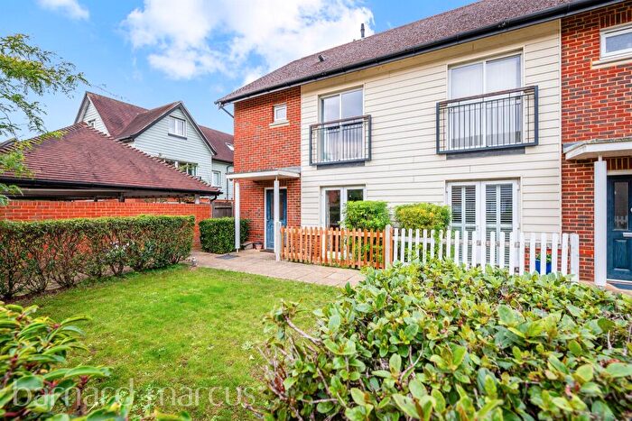 3 Bedroom Semi-Detached House For Sale In Jeremiah Court, Redhill, RH1