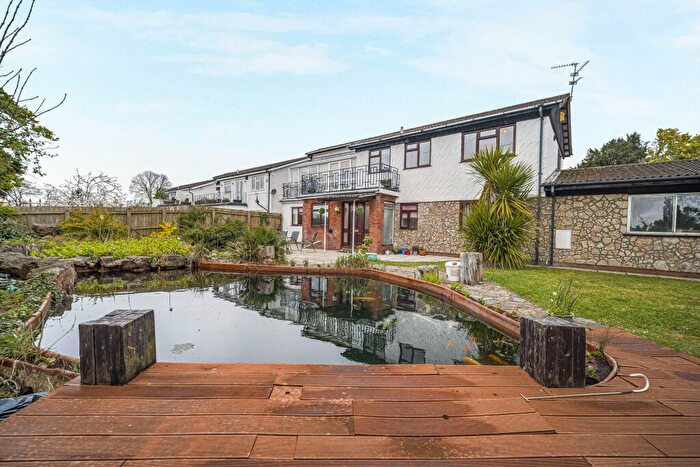 4 Bedroom Detached House For Sale In Catherine Drive, Cardiff, CF3