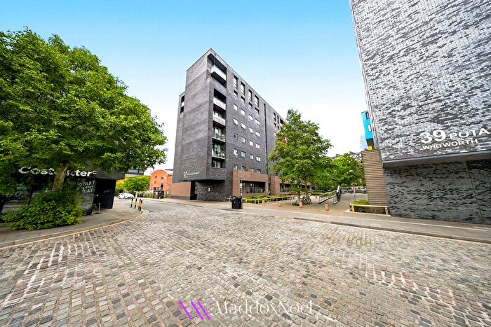 2 Bedroom Flat For Sale In Potato Wharf, Manchester, M3