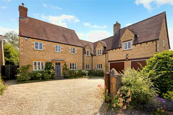 5 Bedroom Detached House For Sale In Barncroft, Long Compton, Shipston-on-Stour, Warwickshire, CV36