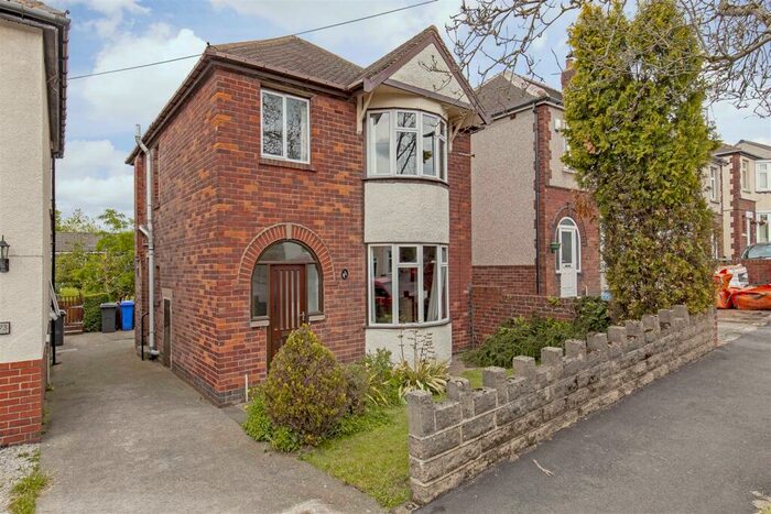 3 Bedroom House To Rent In Norton Lees Crescent, Sheffield, S8