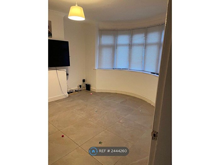 3 Bedroom Semi-Detached House To Rent In Southfields Drive, Peterborough, PE2