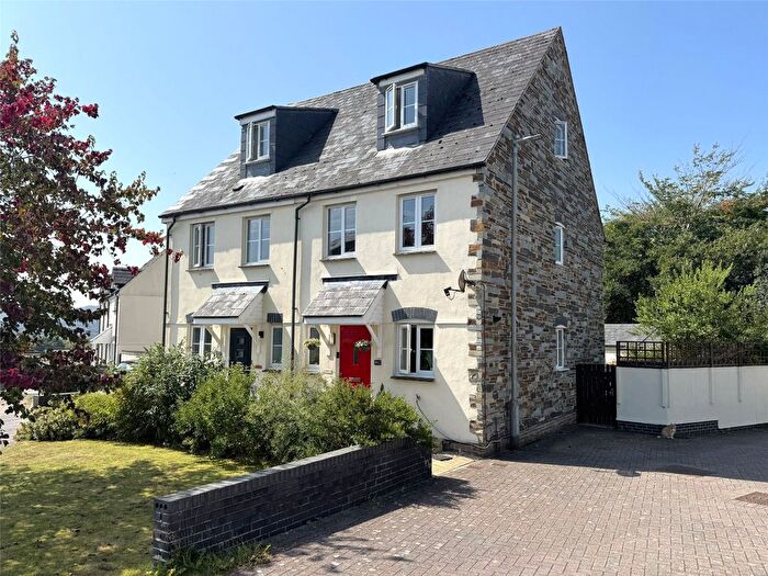 3 Bedroom Semi-Detached House For Sale In Helman Tor View, Bodmin, Cornwall, PL31